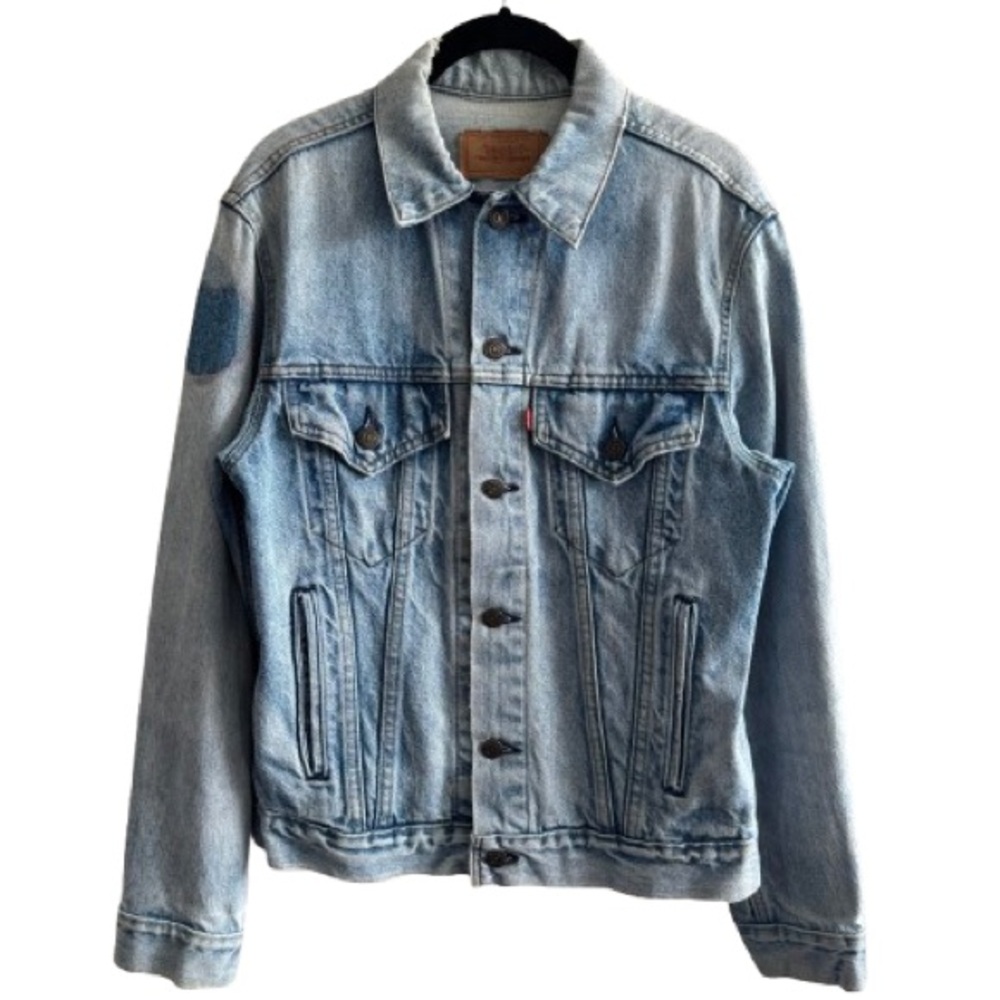 Vintage 80s Levi’s Light Wash Denim Trucker Jacket 38R Made in USA WPL 423